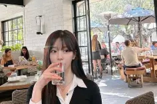 她真的好惨！曾被导演打到脑震荡、毁容捂嘴窒息最后反被封杀