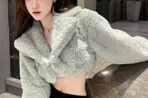 知名网红表妹李 KK破产！未婚生女后掉粉上百万转行去卖小吃