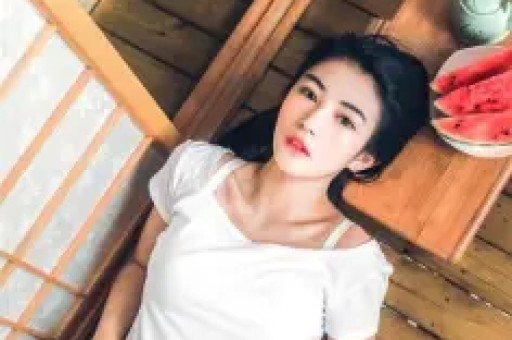中国网红沉浮录：有人封禁有人判刑10年来只有她最坚挺